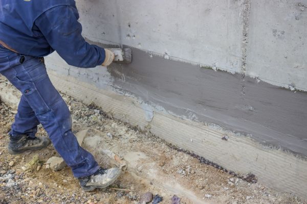 Foundation Crack Sealing in Westland